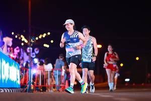 BIB: 6969
                            <button type="button" onclick="openModal(22987663)" class="btn btn-primary btn-sm float-right btn-popup" data-toggle="modal" data-target=".modal-high-quality">
                        <i class="fas fa-shopping-cart"></i> Add to Cart
                    </button>
                                            <button type="button" onclick="isThisMe(22987663, true)" class="btn btn-success btn-sm float-right btn-popup btn-isme hidden" data-toggle="tooltip" data-placement="bottom" title="นี่คือรูปของคุณใช่ไหม คลิกที่นี่เพื่อเอาเข้าอัลบั้ม">
                        <i class="fas fa-plus"></i> Add to album
                    </button>
                    <button type="button" onclick="isThisMe(22987663, false)" class="btn btn-warning btn-sm float-right btn-popup btn-isnotme hidden">
                        <i class="fas fa-ban"></i> Remove from album
                    </button>